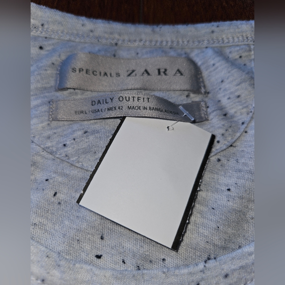 Zara Tshirt - Picture 2 of 3
